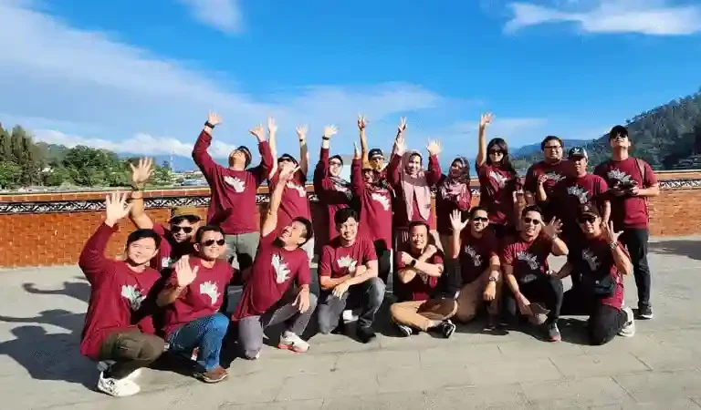 Kapan Memilih Group Tour atau Private Trip di Medan?